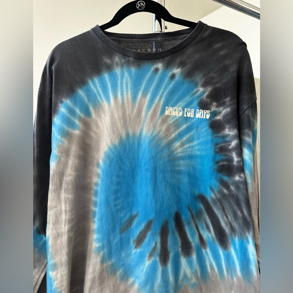 Pac Sun blue, black, gray and white long sleeve tie dye shirt - Picture 11 of 11